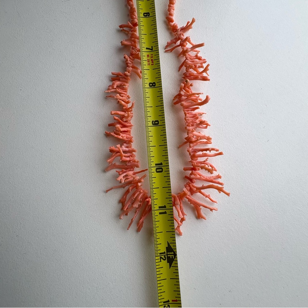 Natural Pink Coral Branch Tendril Necklace Mid Century Modern - Picture 13 of 13
